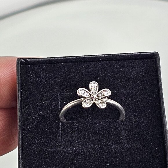 Pandora Dazzling Daisy Ring With Gift Box ALE 925 Sterling Silver Authentic - Picture 4 of 11